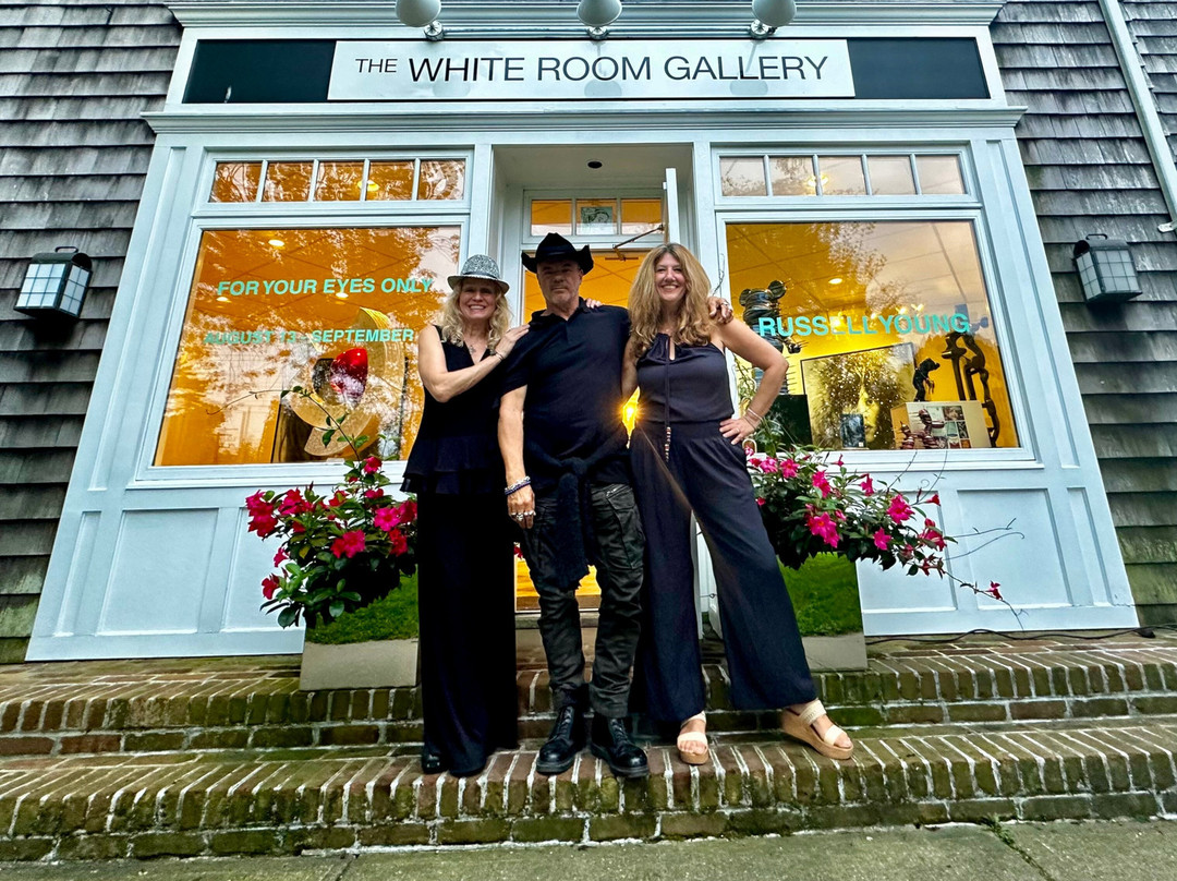 The White Room Gallery景点图片
