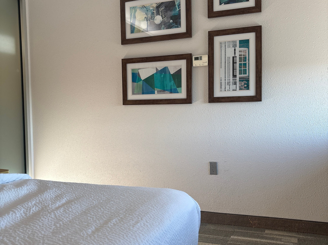 La Quinta Inn & Suites by Wyndham Winchester主图