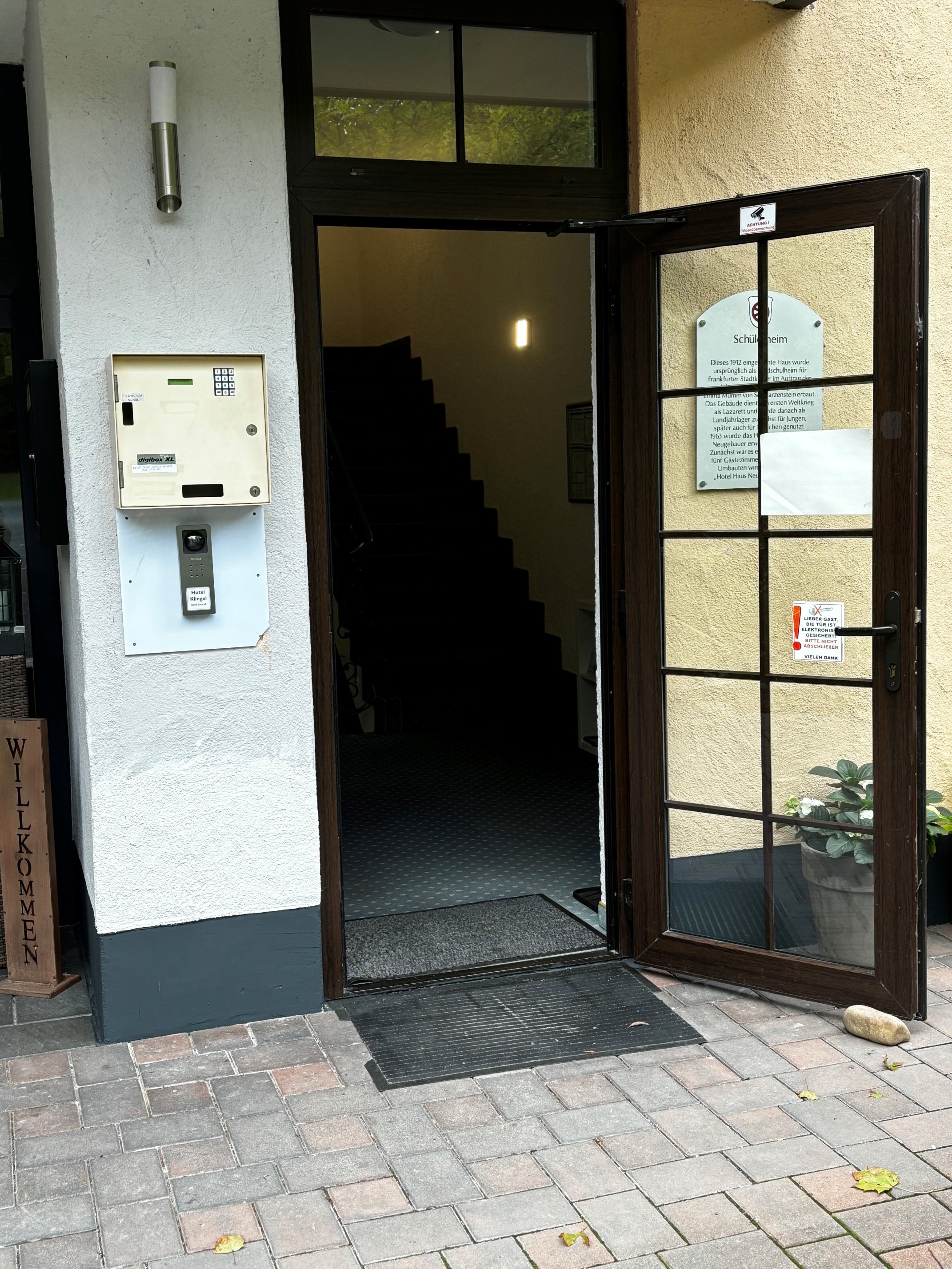 Haus Neugebauer, Gästehaus Garni-官方