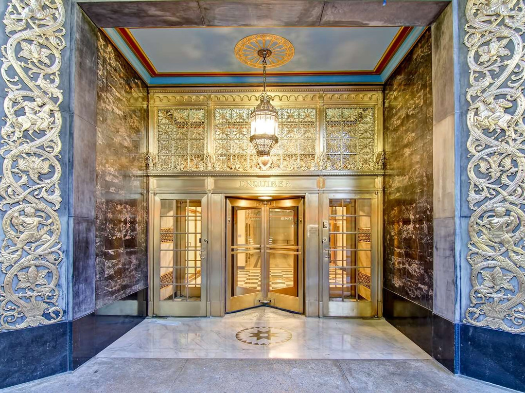 Hampton Inn & Suites Cincinnati-Downtown