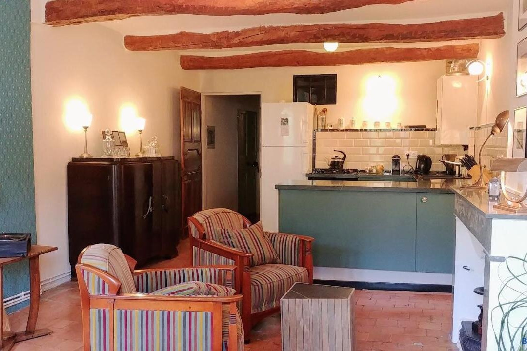 Maison de Maitre Des-Sens