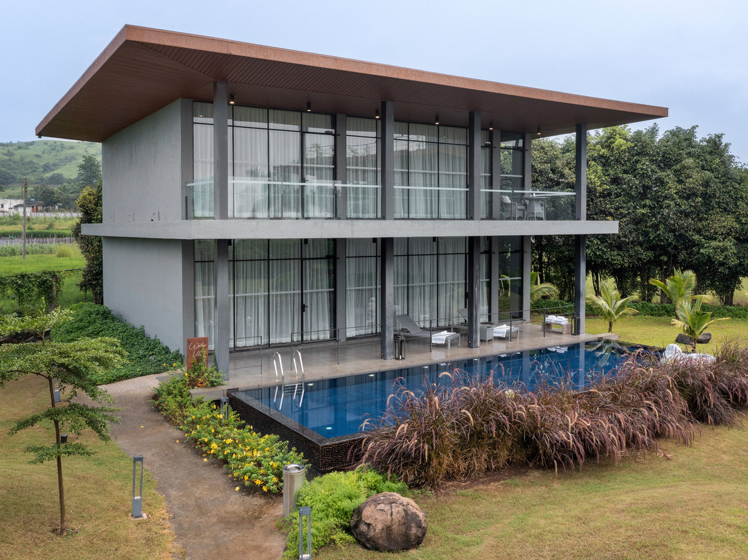 Beyond By Sula主图