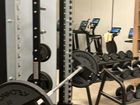 萨维茨基广场.主图