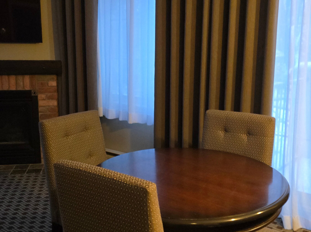 Holiday Inn Express & Suites Tremblant By IHG主图