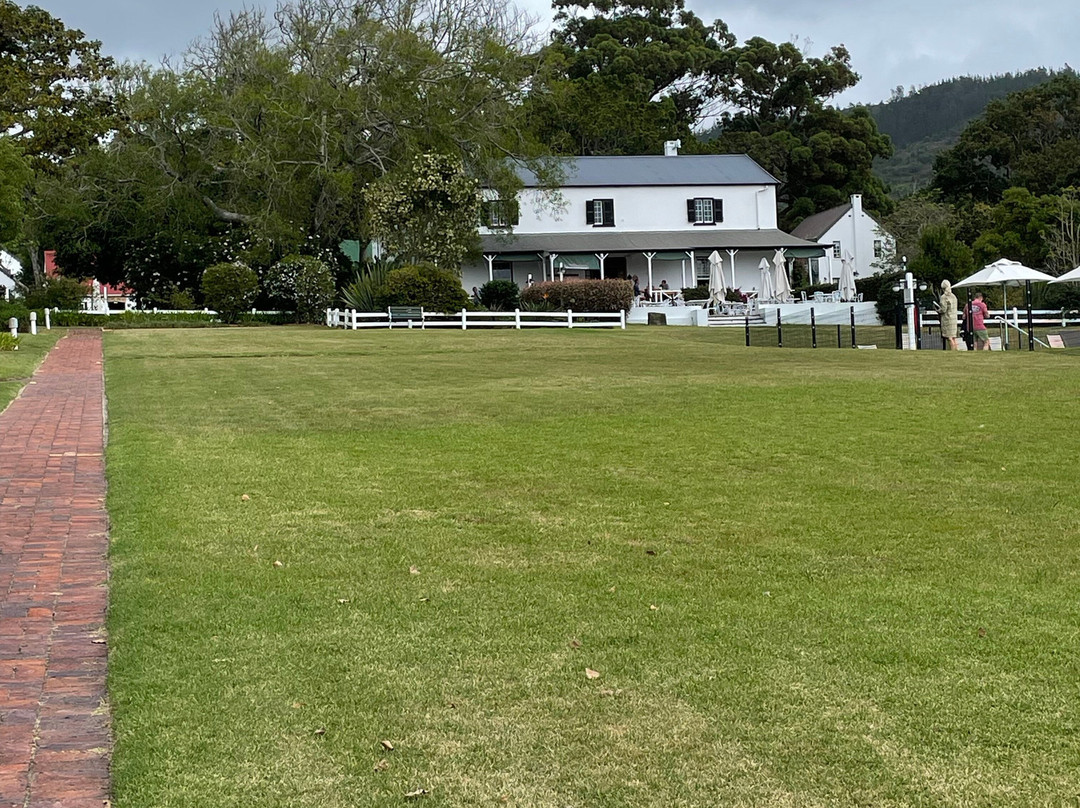 Belvidere Manor Lagoonside Cottages主图