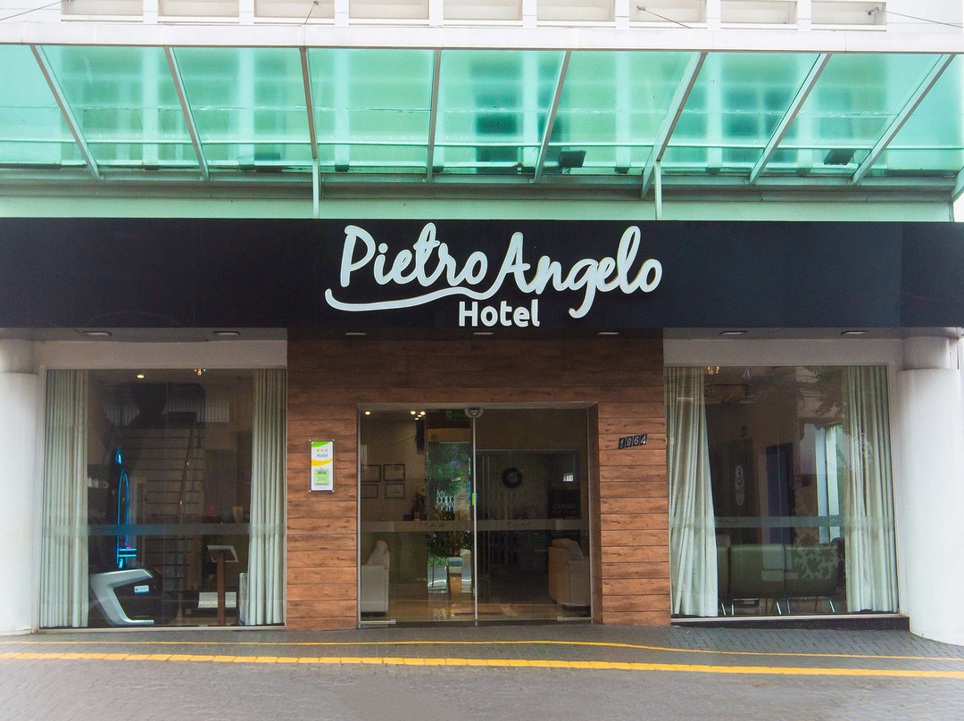 彼得罗安杰洛酒店