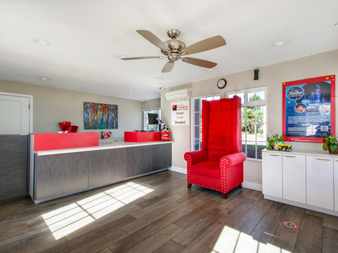 阿纳海姆414酒店主图