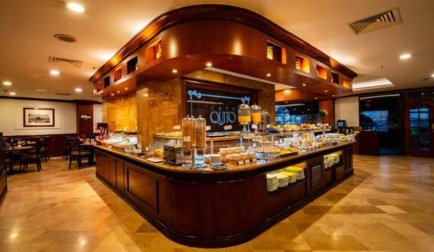 基多瑞士酒店主图