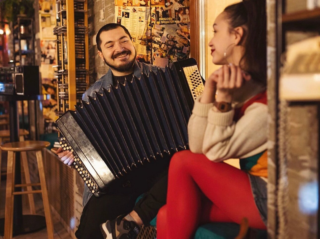Yevgenich Bar