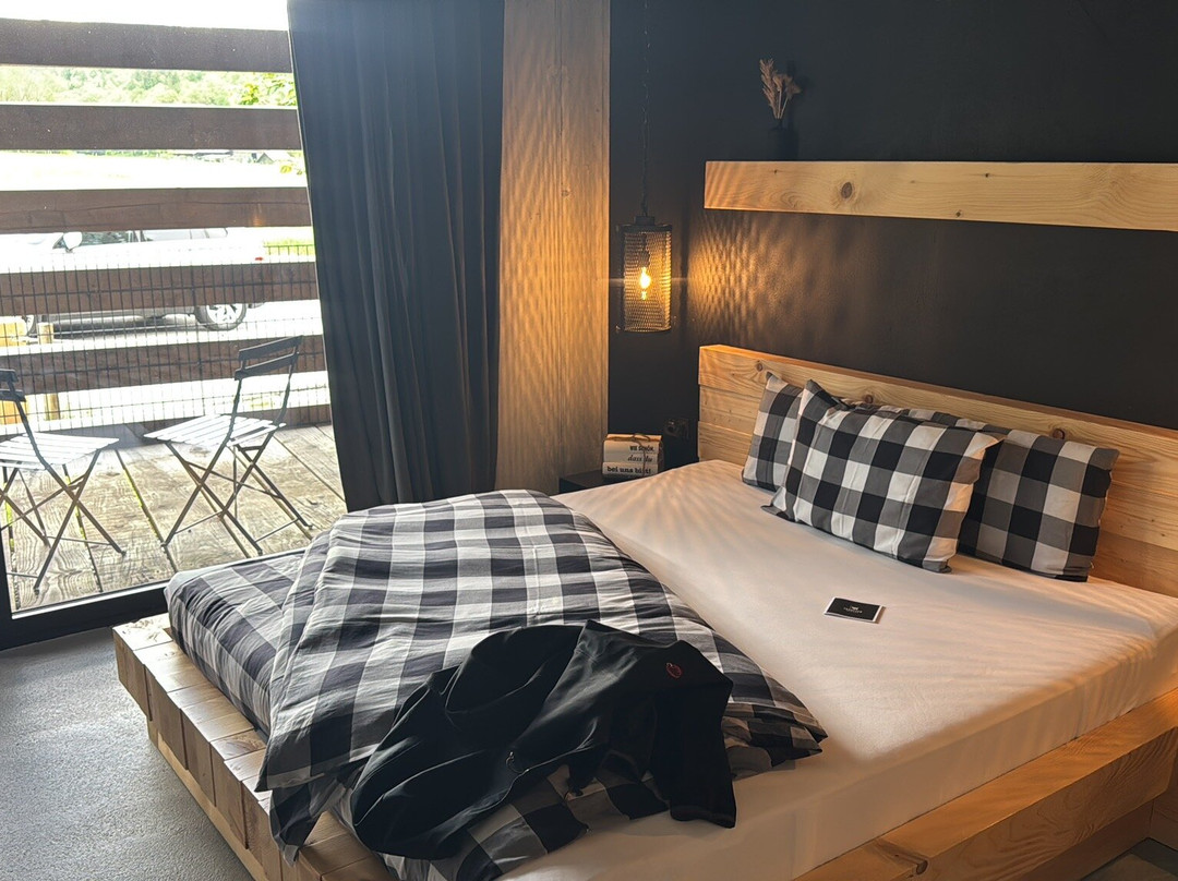 Bretterhotel - Trauffer Switzerland主图