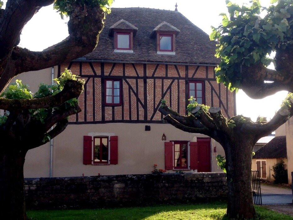 Jan's Place in Burgundy主图