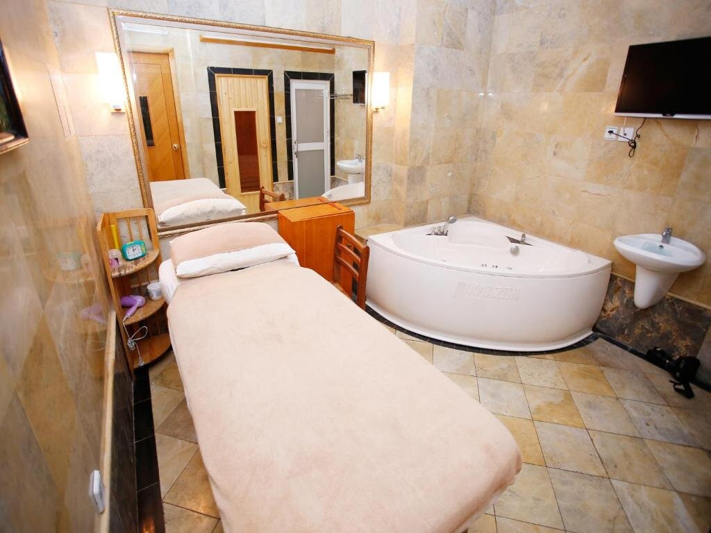 A25 Hotel & Spa - 684 Minh Khai主图