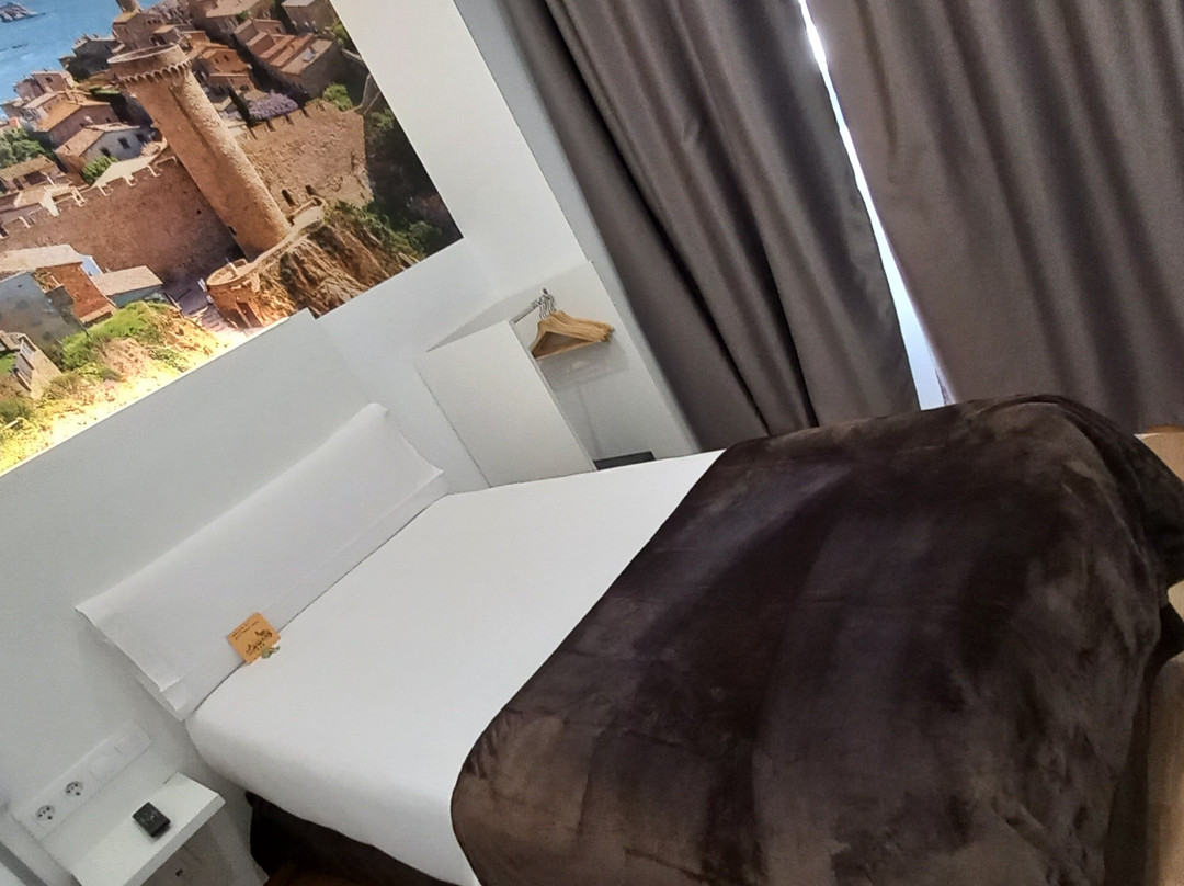 Hotel Bestprice Girona主图