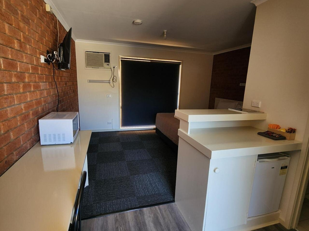 Sun River Resort Motel主图