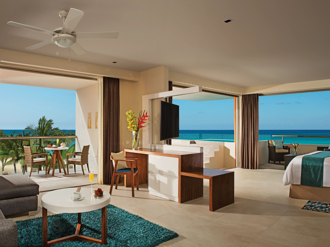 Secrets Aura Cozumel主图