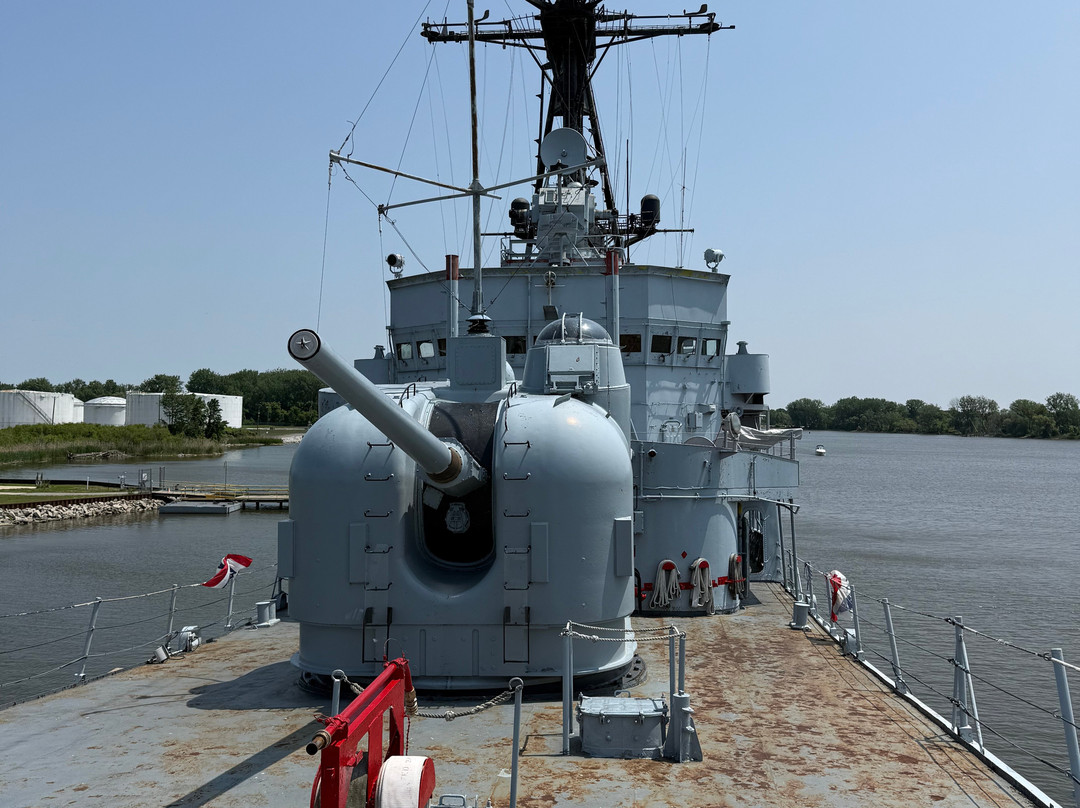 Naval Ship Museum Uss Edson Dd-946-贝城必去景点