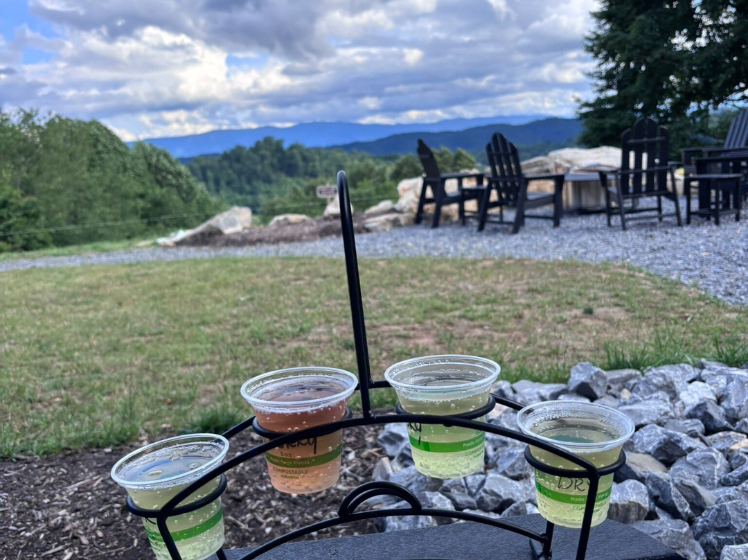 Squabble State Hard Cider & Spirits-Bristol必去景点