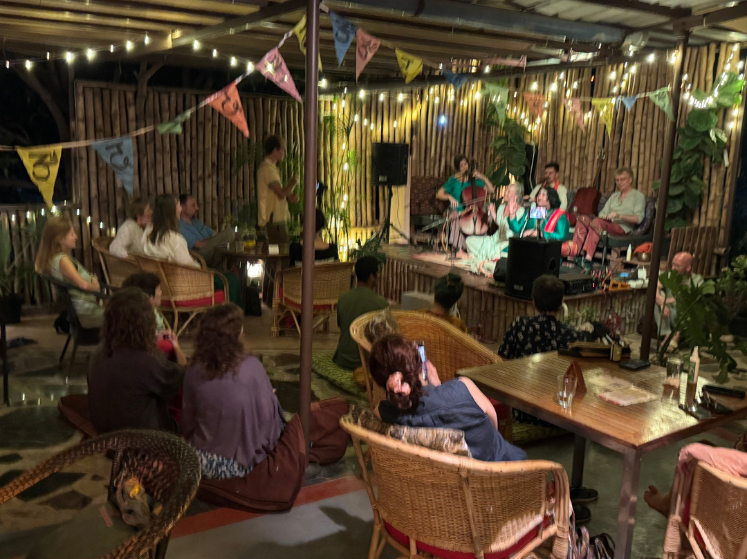 Da Mantra Garden Cafe