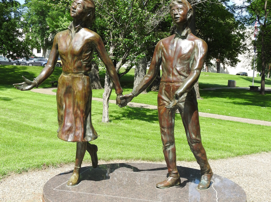 North Dakota State Capitol-俾斯麦必去景点