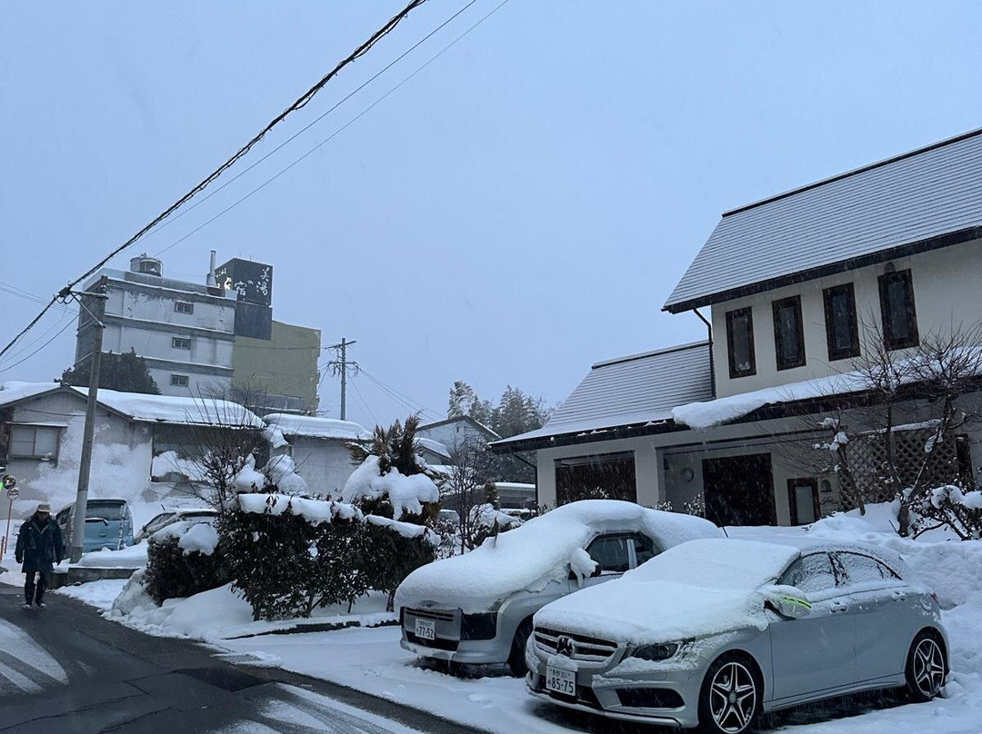 日式中岛旅馆主图