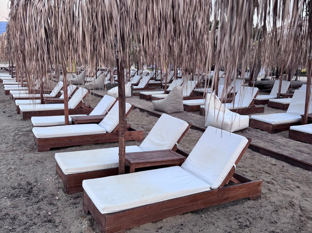 Aphrodite Beach-Skala Prinou必去景点