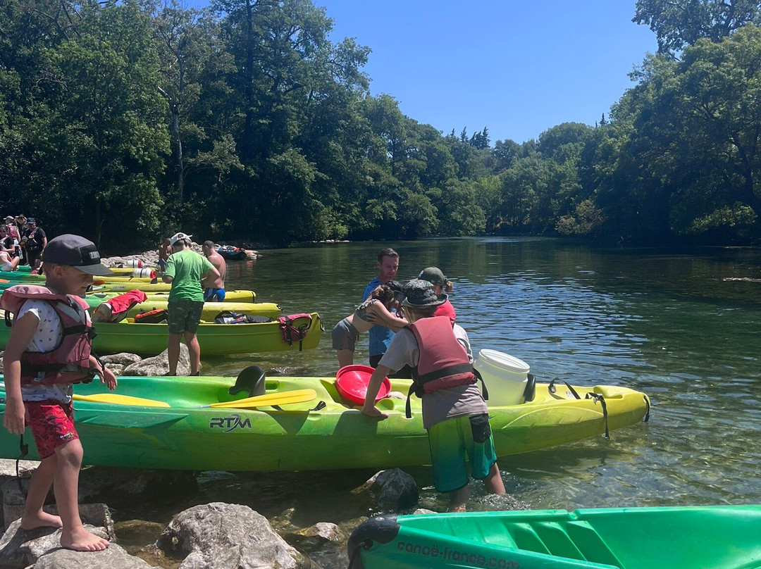 Kayak Vert Canoe-泉水小镇必去景点