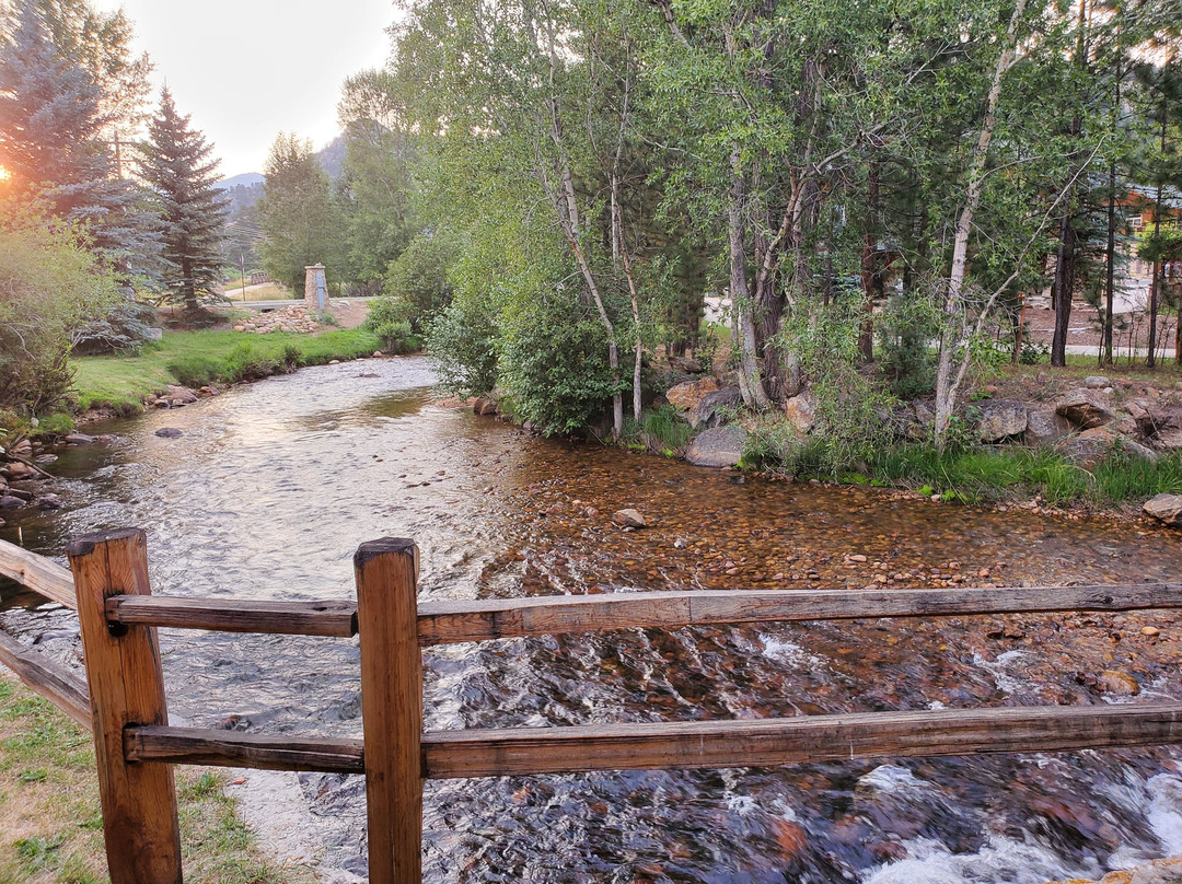 Murphy's River Lodge主图