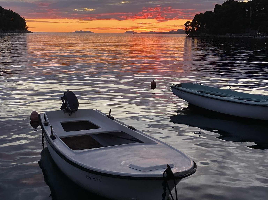 Cavtat Seaside Promenade-察夫塔特必去景点