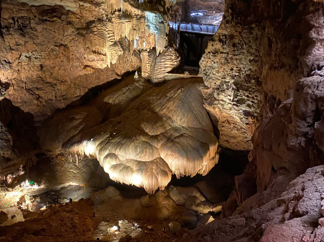 Onondaga Cave-Leasburg必去景点