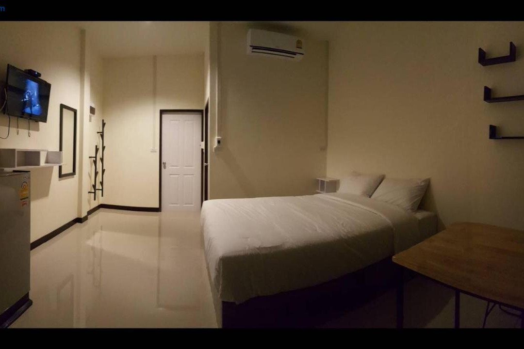 Ban Bunsawaeng Resort