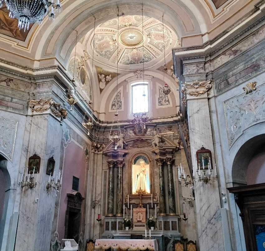 Chiesa della Madonna delle Grazie-Scanno必去景点