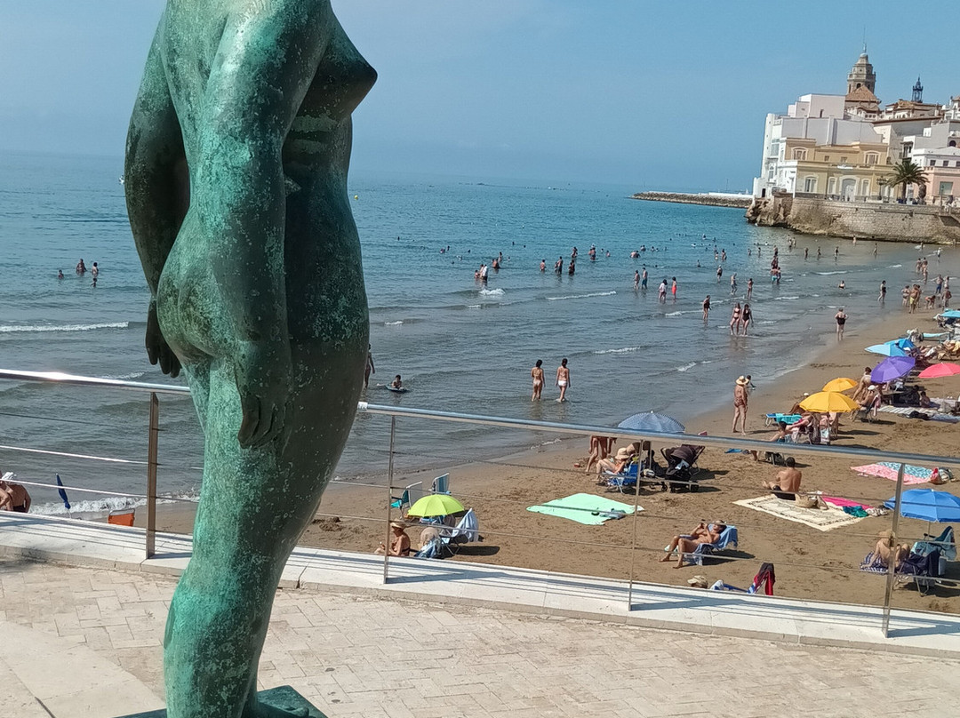 Dona Mediterránea-锡切斯必去景点