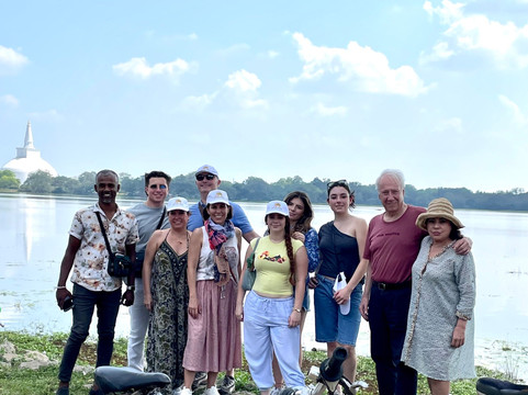 Rides Hub-阿努拉德普勒圣城必去景点