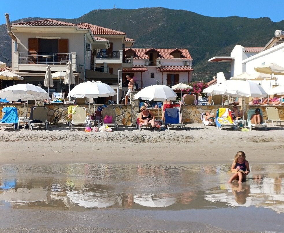 Whispers Bar-阿雷克斯必去景点