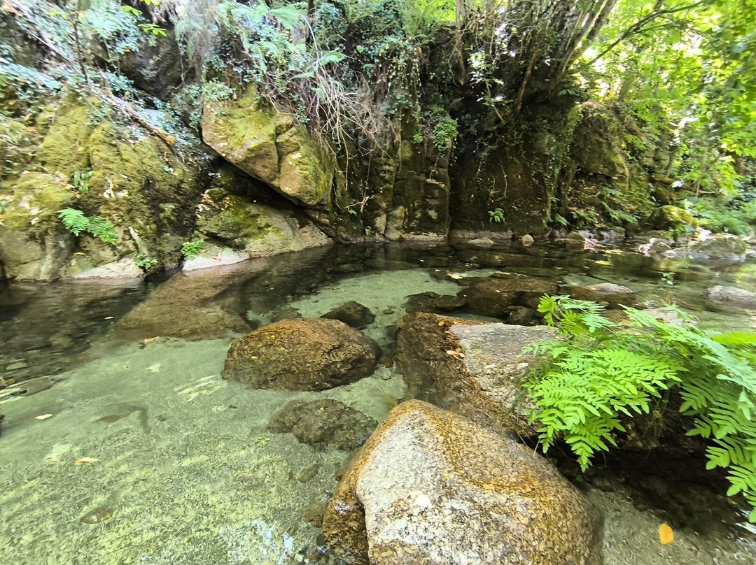 Guarda District旅游景点-Praia Pluvial Lapa Dos Dinheiros