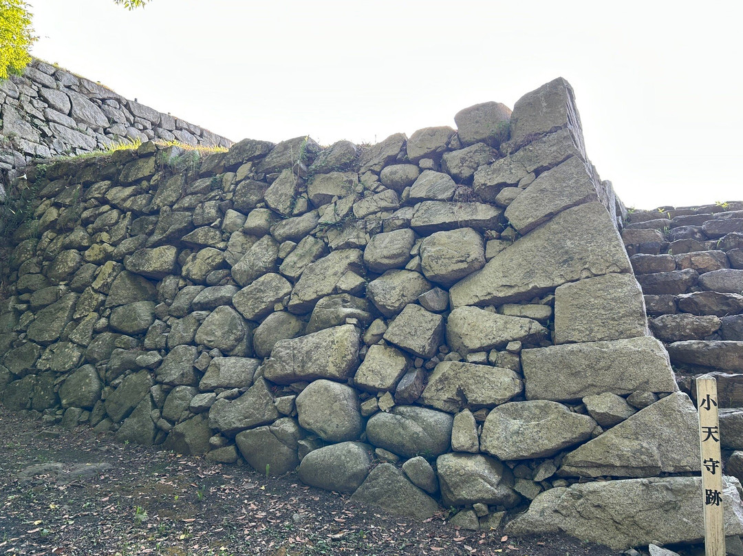 Obama Castle Ruinsz-小滨市必去景点