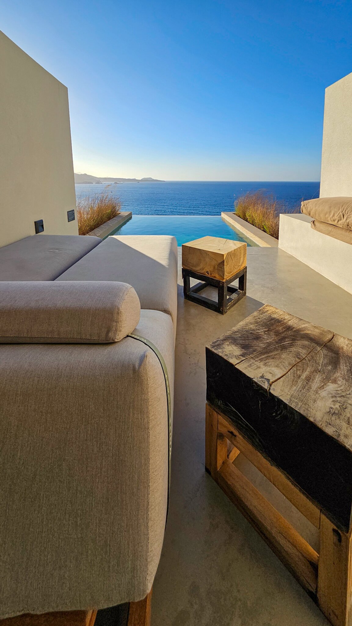 Domes White Coast Milos-客卧