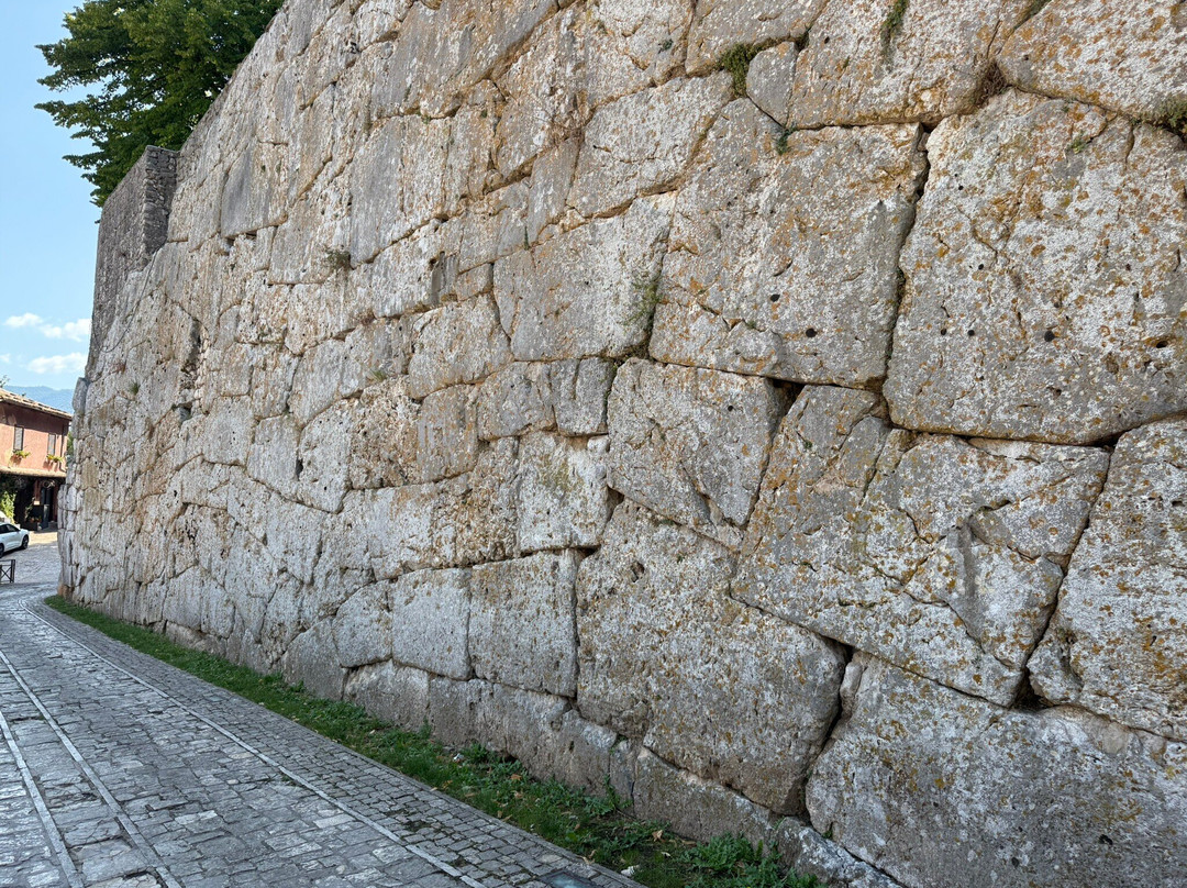 Acropoli di Alatri-Alatri必去景点