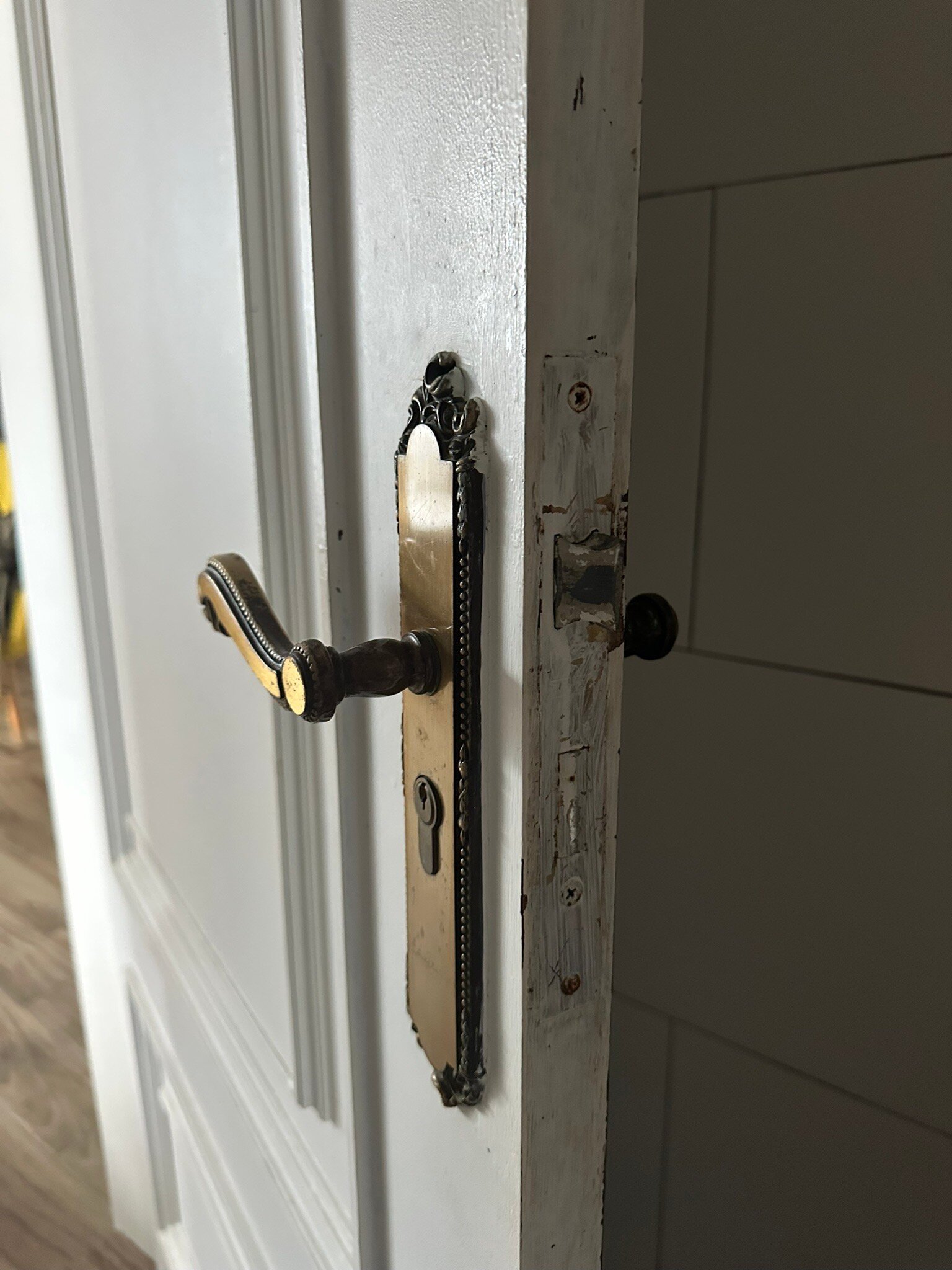 Petit Mirador-官方