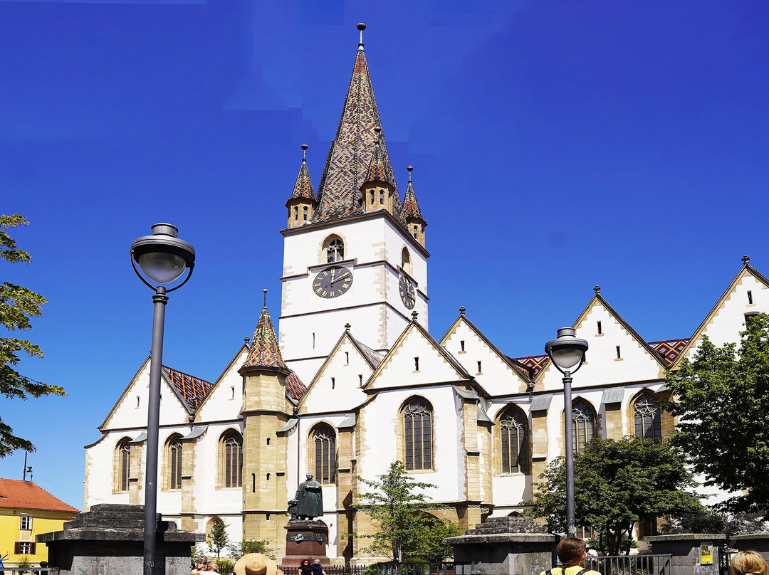Lutheran Evangelical Cathedral & Tower-锡比乌必去景点