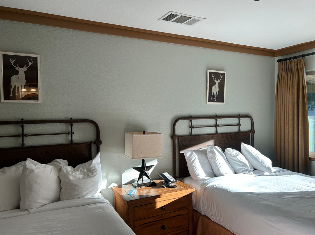 塞拉天空牧场酒店主图