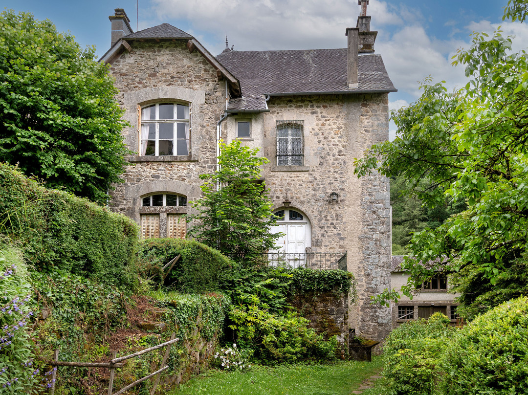 Gimel Les Cascades-Gimel-les-Cascades必去景点