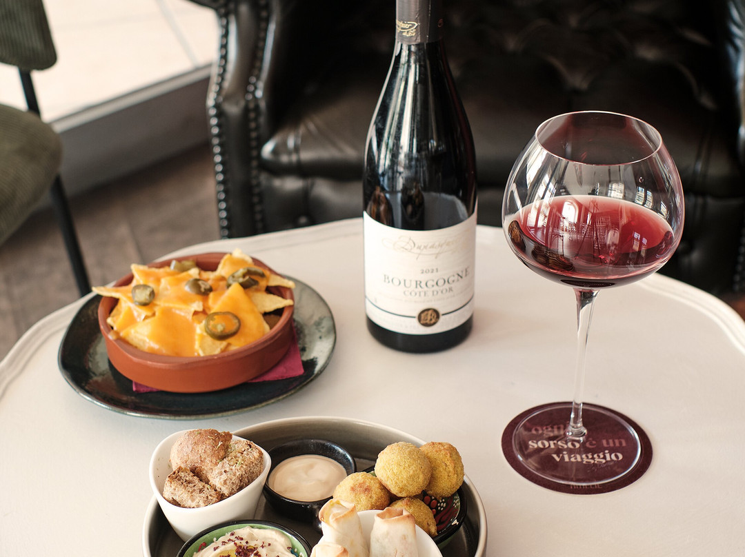 Amelìe Caffe, Vini E Sapori-Lograto必去景点