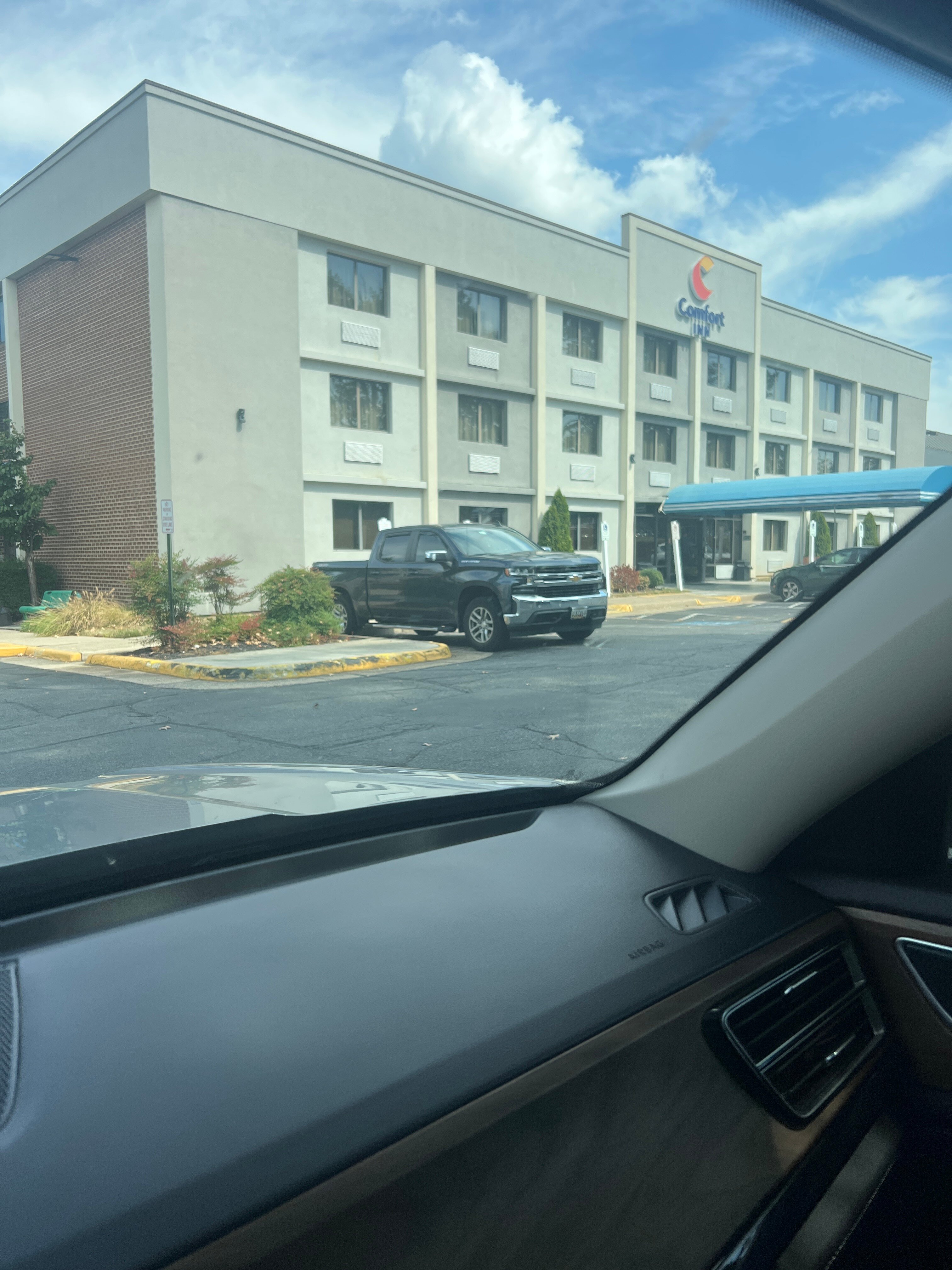 杜勒斯赫登凯富酒店-官方