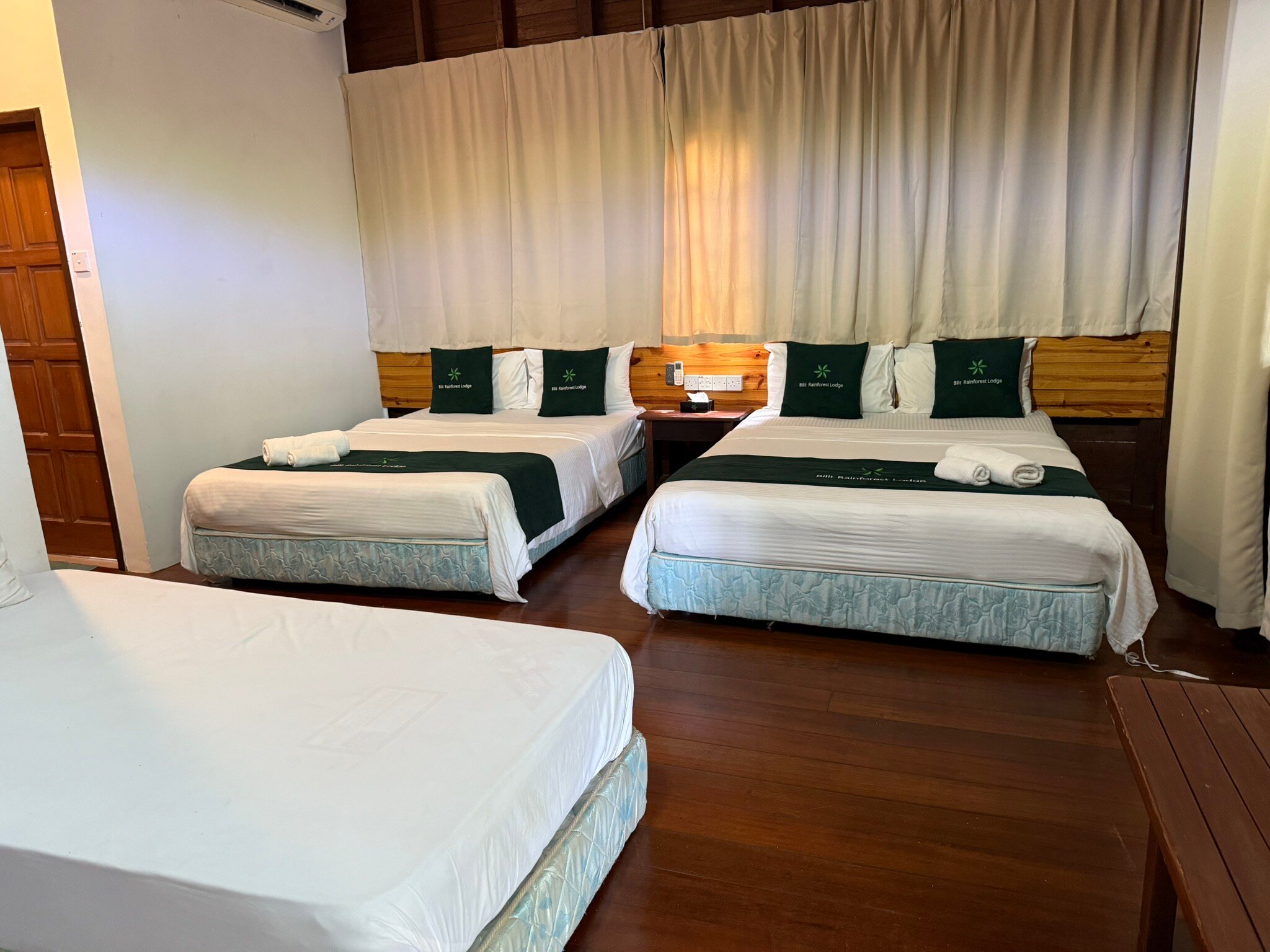 比利特雨林旅舍-官方