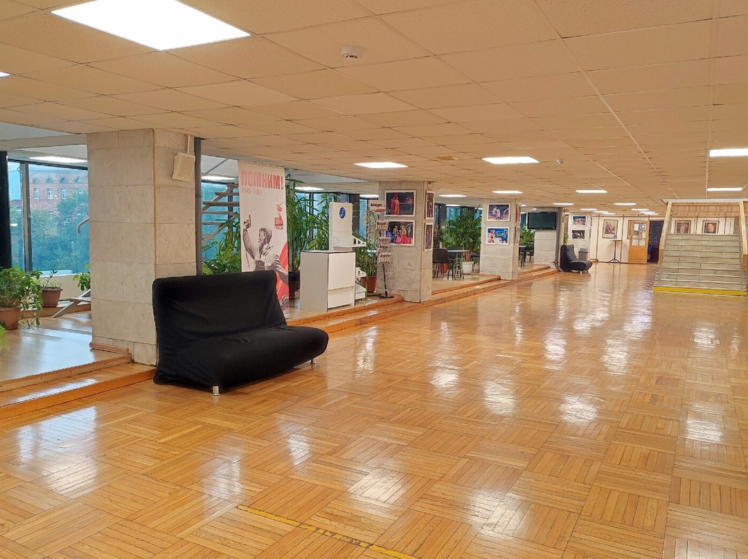 Primorskiy Academic Regional Drama Theater-海参崴必去景点