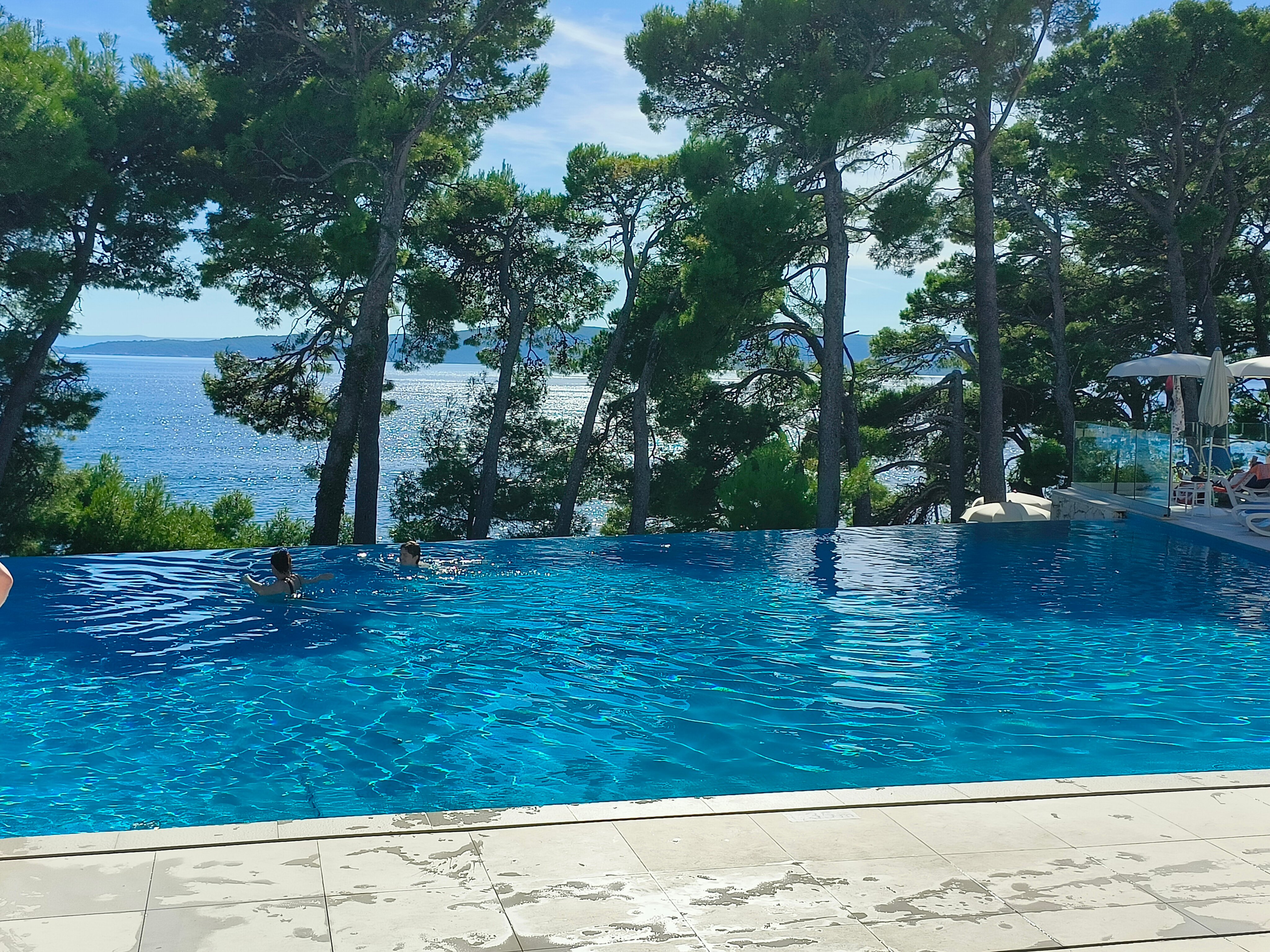 Bluesun Hotel Berulia-泳池