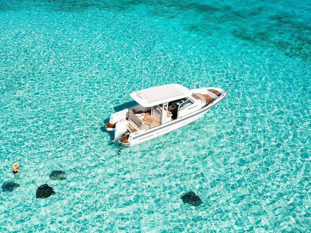 Next Level Charters Cayman-Camana Bay必去景点