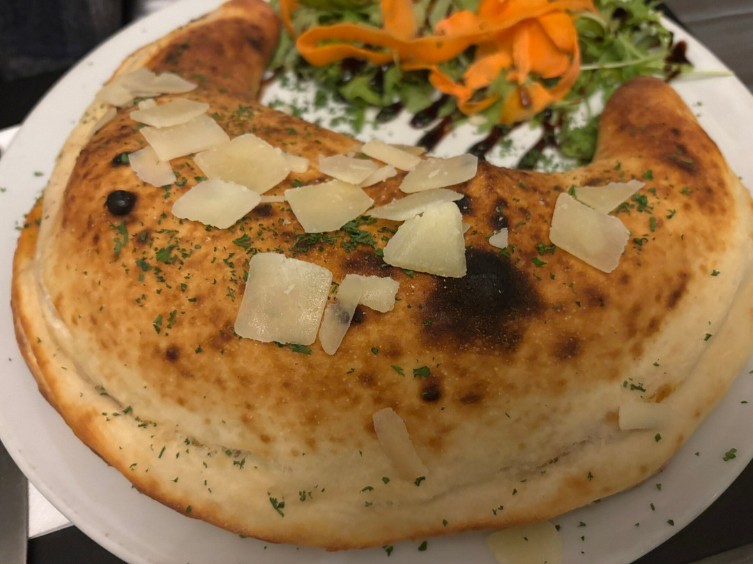 Carlucci Restaurant
