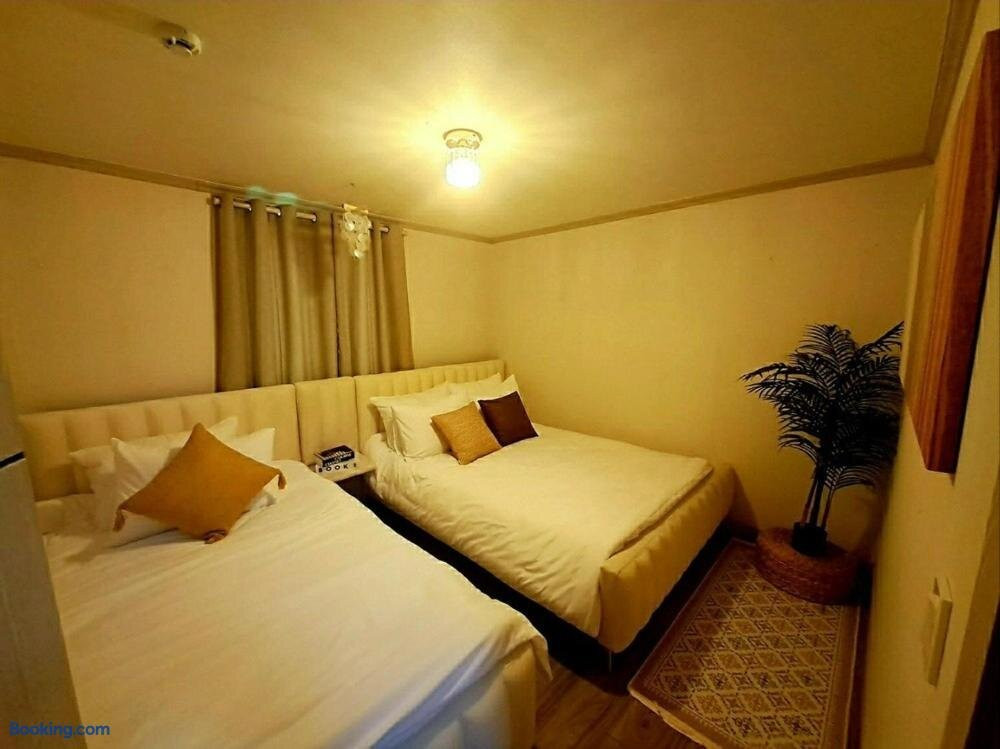 Yeongdeok Sea Blue Pension